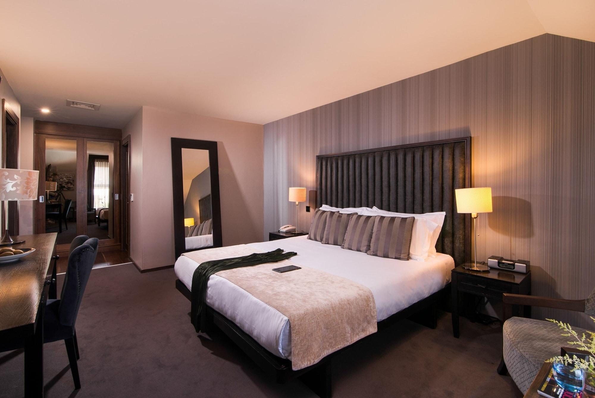 The Twelve Hotel Barna  Zewnętrze zdjęcie