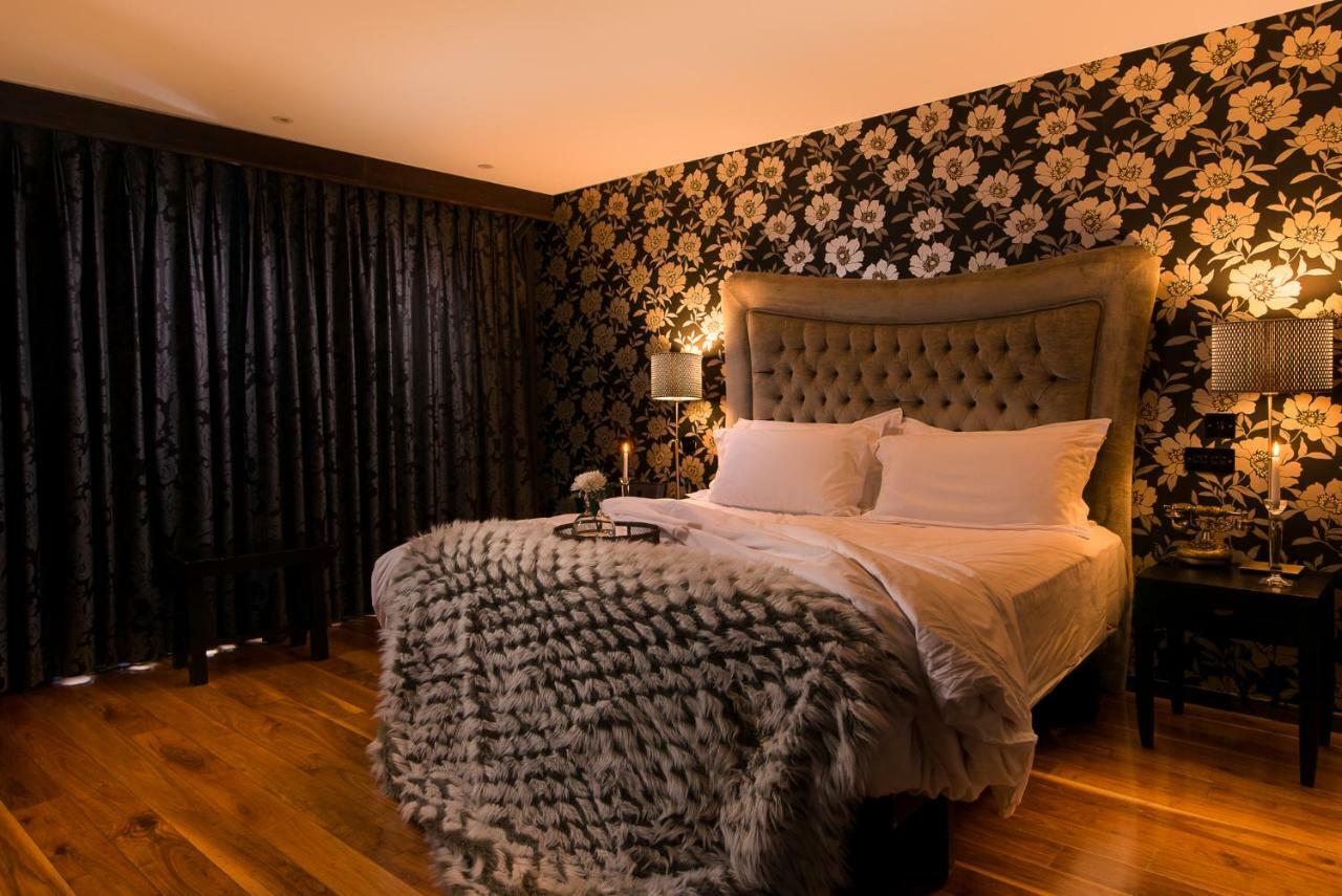 The Twelve Hotel Barna  Zewnętrze zdjęcie